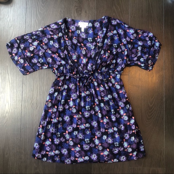 Jessica Simpson Nursing Butterfly Dress Size Medium - Picture 1 of 5